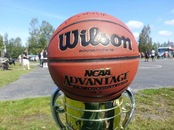 Daishen and Mayor Ball Signed